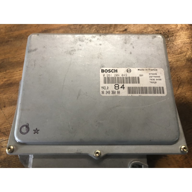 026120449  CALCULATEUR BOSCH
