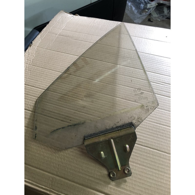 741B21 VITRE DE PORTE GAUCHE 205 CABRIOLET