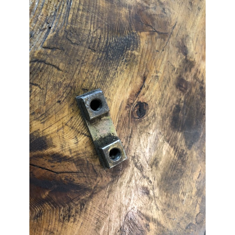 655578 PRISONNIER DE BERCEAU