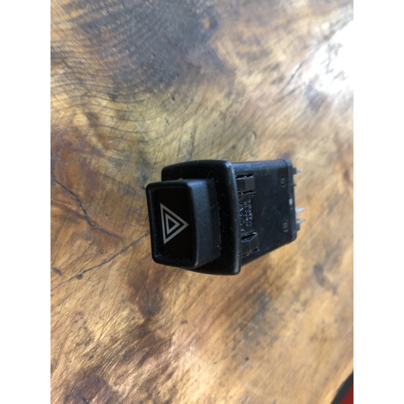 261228-relais-d-antibrouillard-arriere-phase-1-neuf