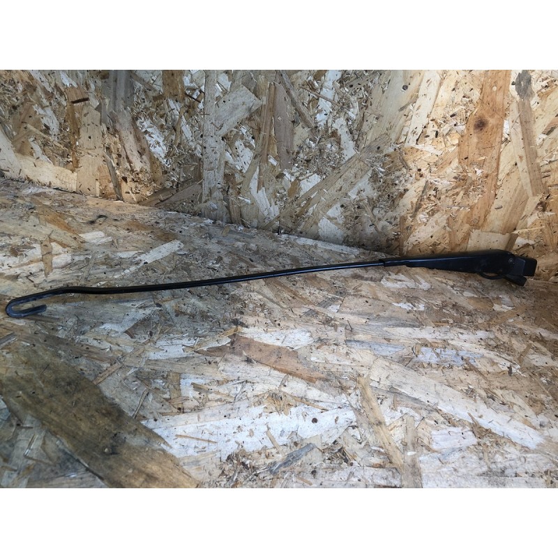 642992-bras-d-essuie-glace-avant-205-occassion