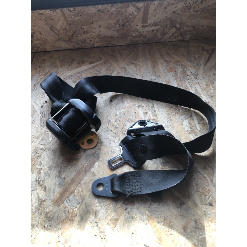 ceinture arriere 205 tout types /sos 205 gti