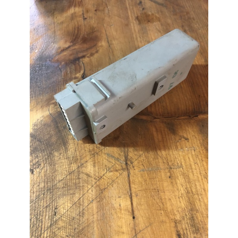 960188G RECEPTEUR DE CENTRALISATION GRIS OCCAS 960188G RECEPTEUR DE CENTRALISATION GRIS OCCAS