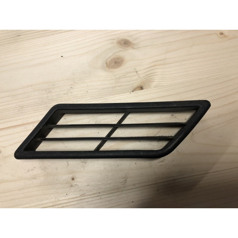 012573 GRILLE AILES ARRIERE NOIR