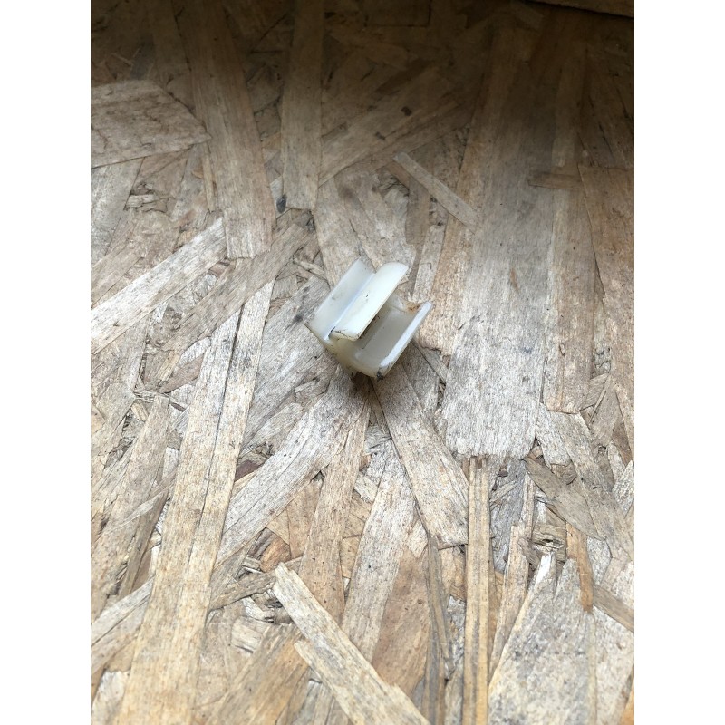 698759 AGRAPHE DE CLE DE ROUE DE SECOUR