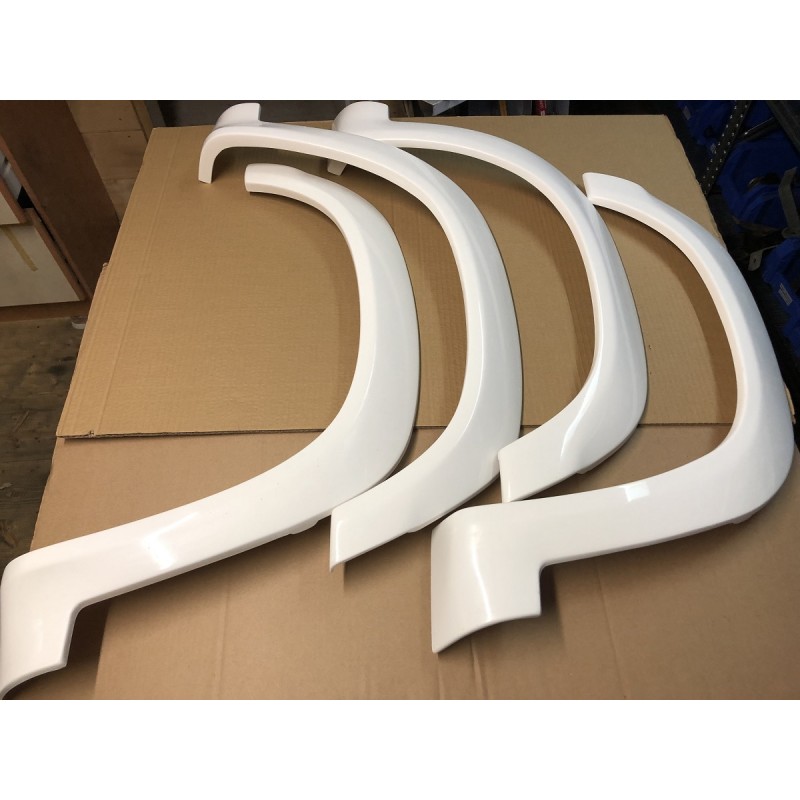 7840A20 LOT DE TROIS EXTENSIONS DE 205 RALLYE EN FIBRE