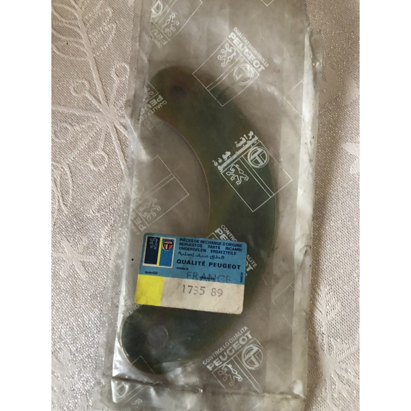 173589  DEMI CERCLE METALIQUE