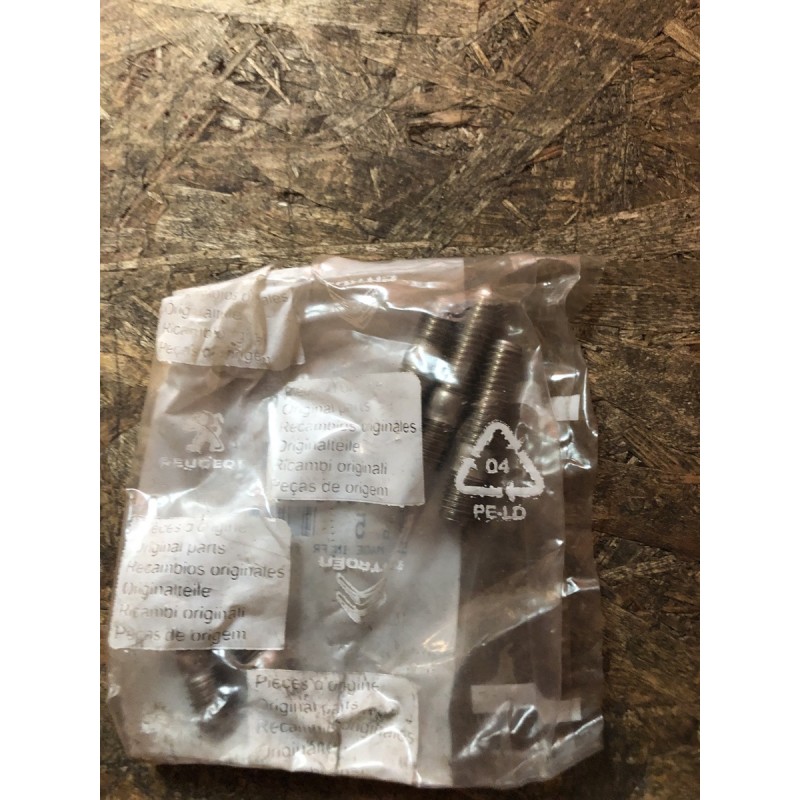 037641 GOUJON 8*125-25