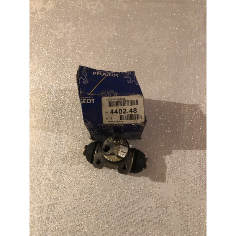 440248 CYLINDRE DE ROUE