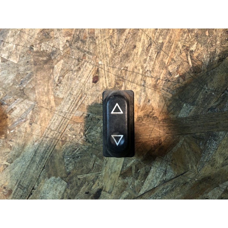 6555KT  INTERRUPTEUR DE COMMANDE LEVE VITRE